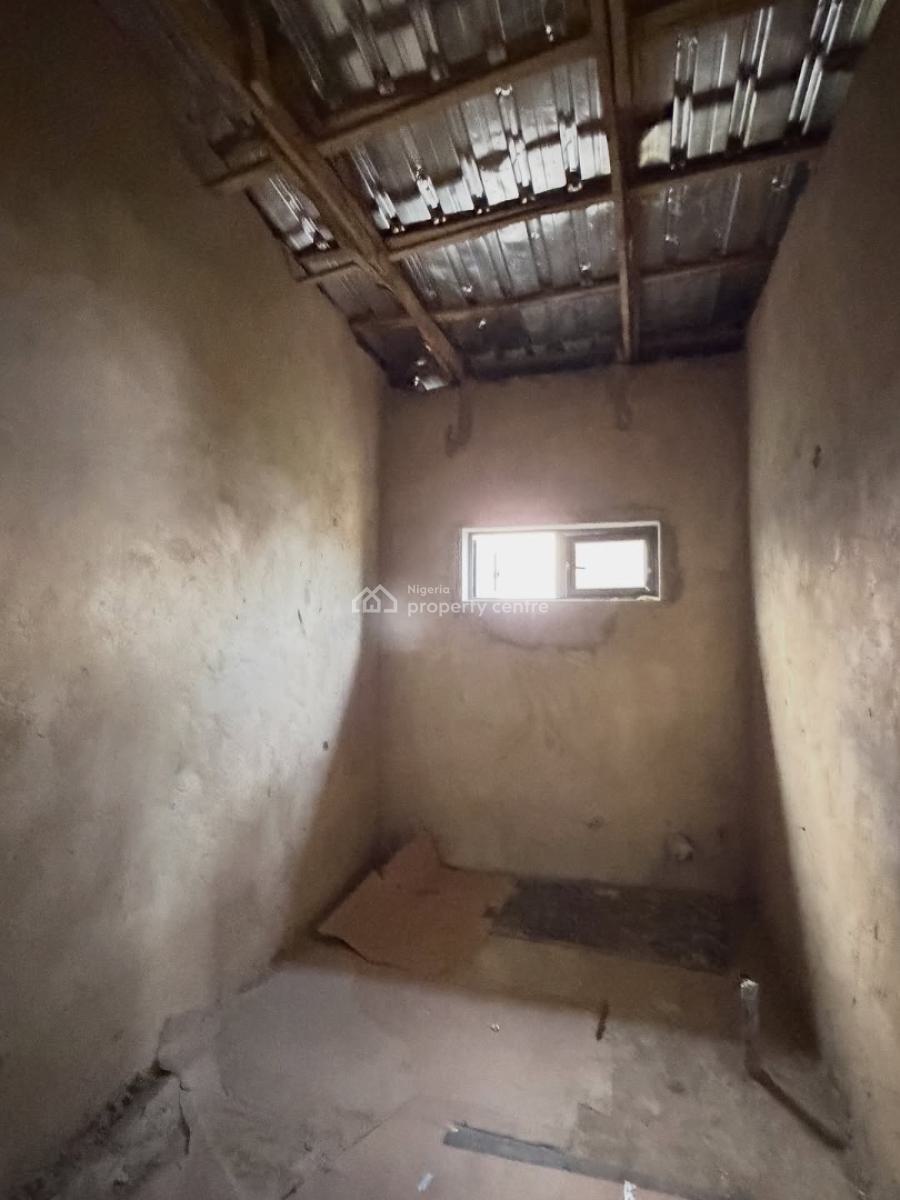 Standard 5bedroom Terrace Duplex with a Bq, Apo Resettlement, Apo, Abuja, Terraced Duplex for Sale