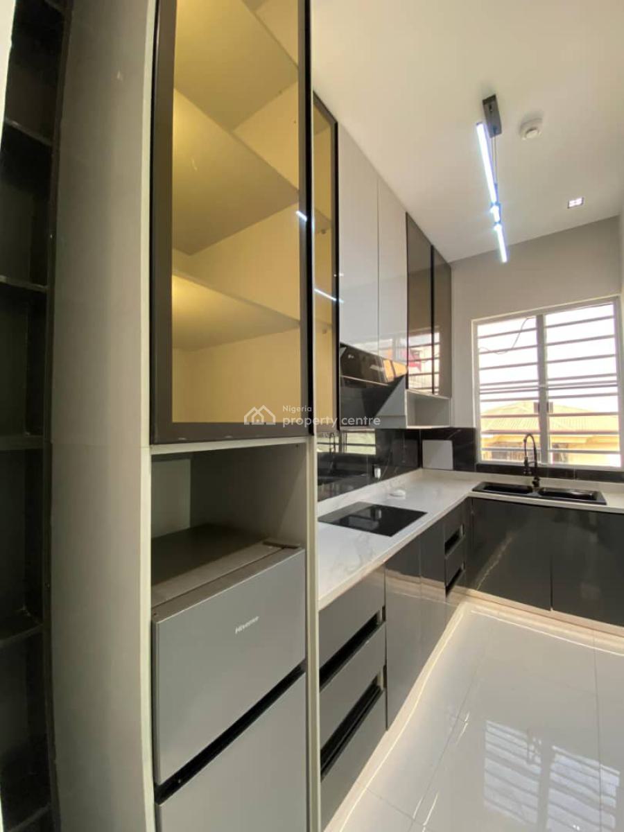 a Beautifully Built 5 Bedroom Fully Detached Duplex, Lekki Phase 1, Lekki, Lagos, Detached Duplex for Sale