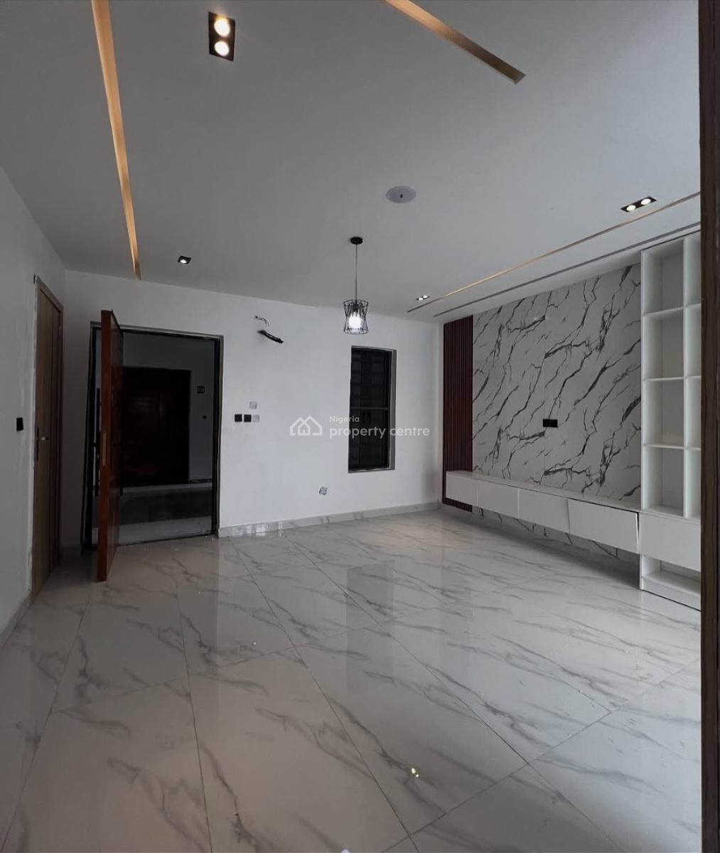 2 Bedroom Apartment with Swimming Pool, Ikate, Lekki, Lagos, Flat / Apartment for Rent