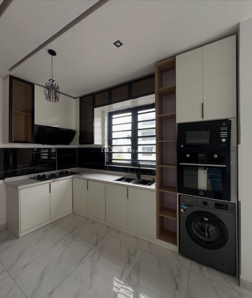 2 Bedroom Apartment with Swimming Pool, Ikate, Lekki, Lagos, Flat / Apartment for Rent