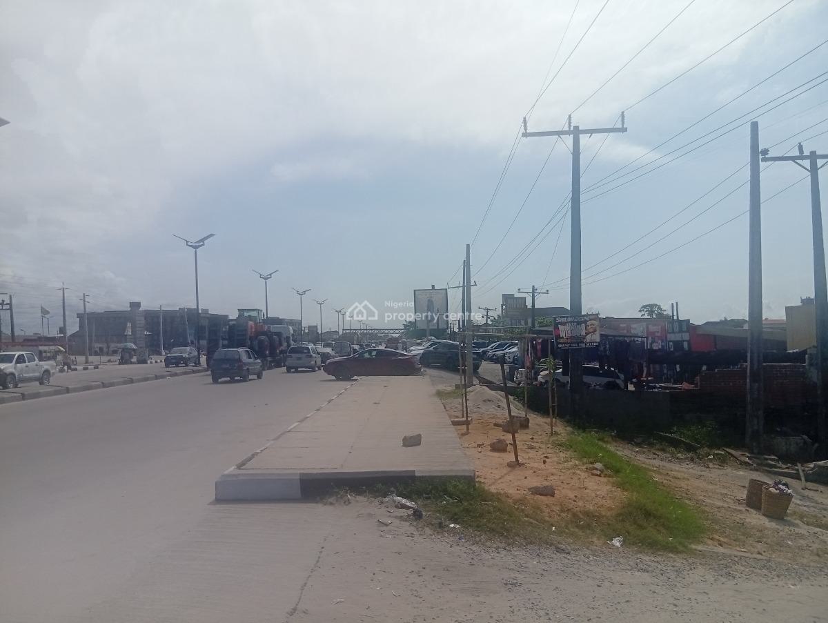 a Plot of Land Along The Express Way, By Shoprite, Sangotedo, Ajah, Lagos, Commercial Land for Sale
