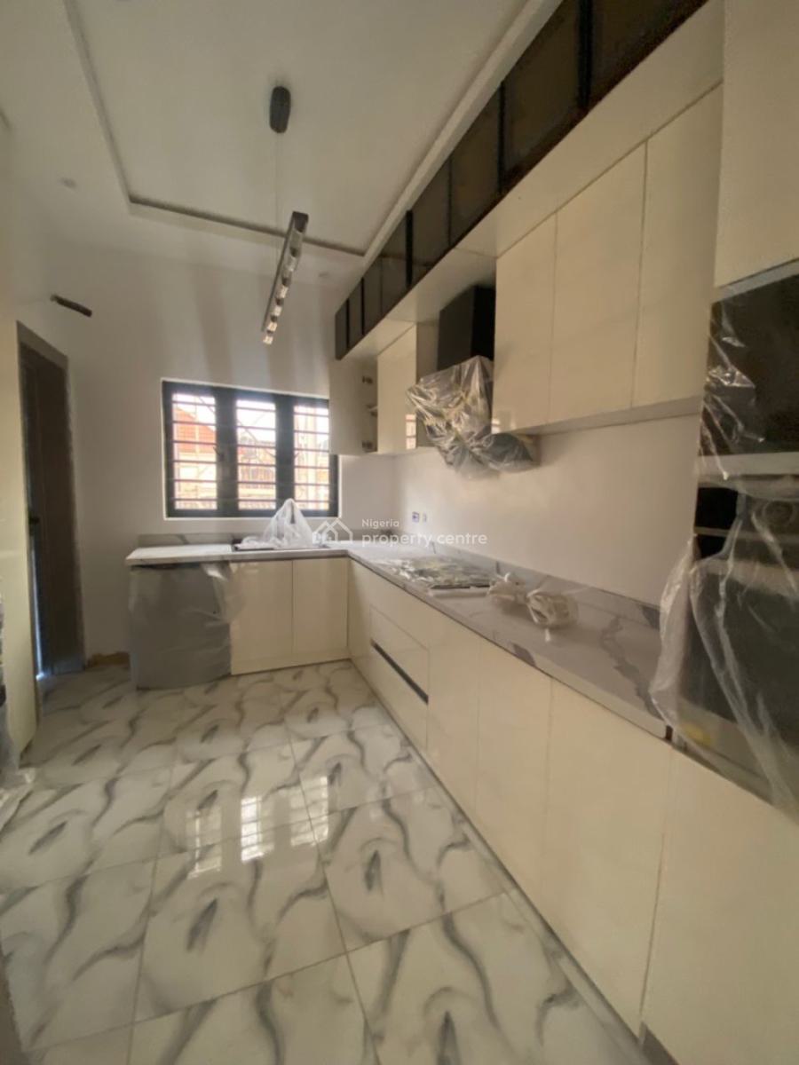 4 Bedrooms Detached Lovely Duplex, Lekki Phase 1, Lekki, Lagos, Detached Duplex for Sale