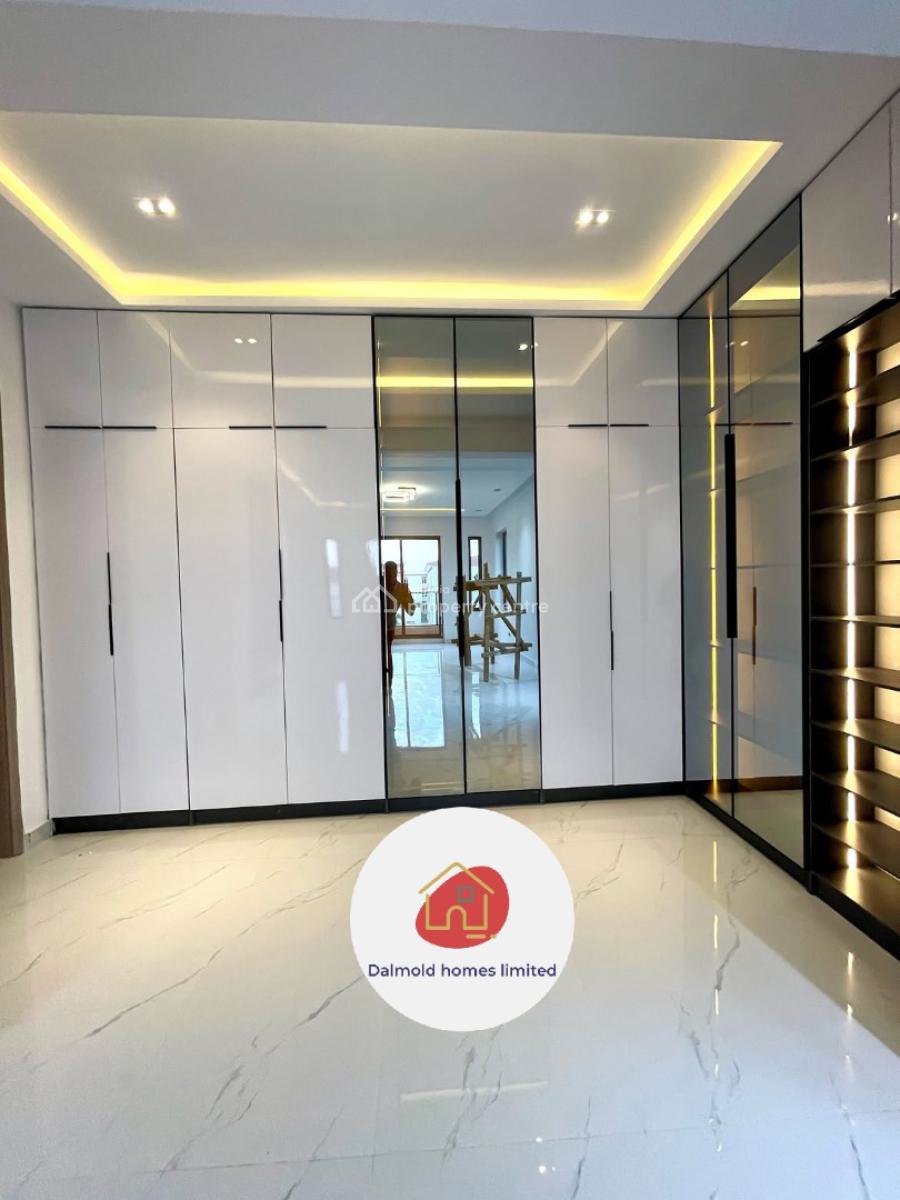 5 Bedrooms Fully Detached Duplex, Lekki Phase 1, Lekki, Lagos, Detached Duplex for Sale