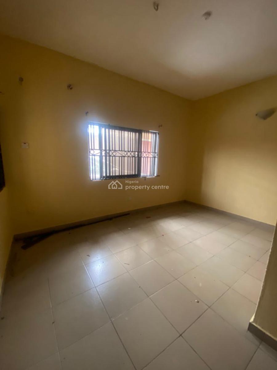 2 Bedrooms Apartment, Lekki Phase 1, Lekki, Lagos, Flat / Apartment for Rent