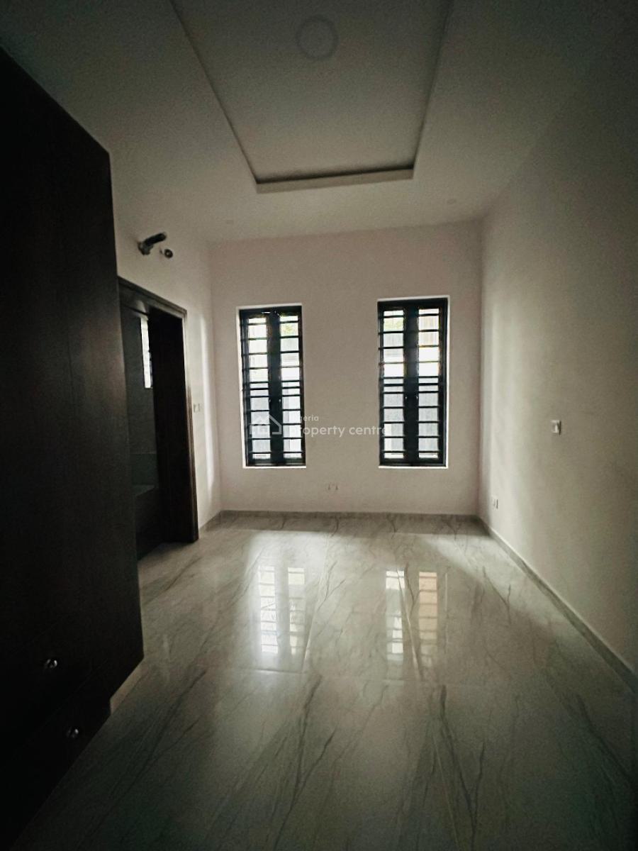 3 Bedrooms Spacious Apartment and a Bq, Opebi, Ikeja, Lagos, Flat / Apartment for Sale