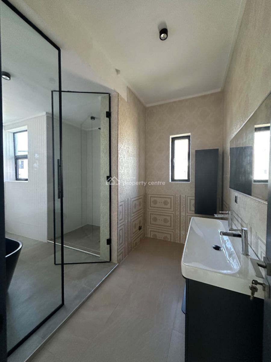 Luxury Smart 5 Bedroom Brand New Duped with Bq, Guzape District, Abuja, Detached Duplex for Sale