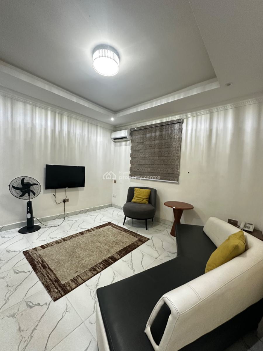 One Bedroom Apartment, Gaduwa, Abuja, Flat / Apartment Short Let