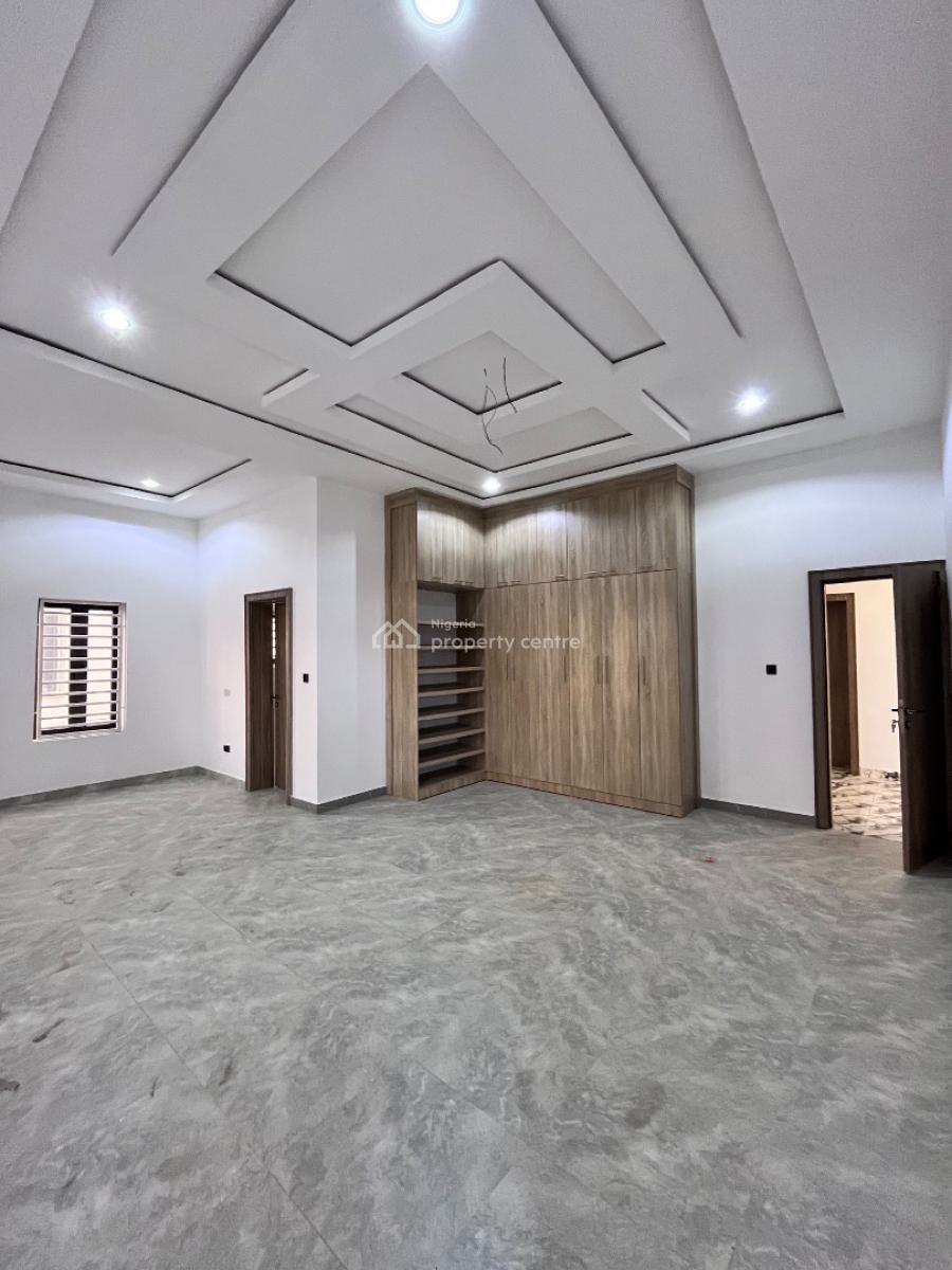 9 Bedroom Villa Available, Karsana, Abuja, Detached Duplex for Sale