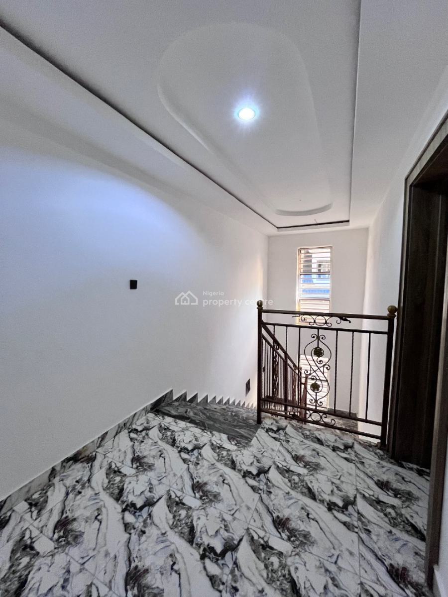 9 Bedroom Villa Available, Karsana, Abuja, Detached Duplex for Sale