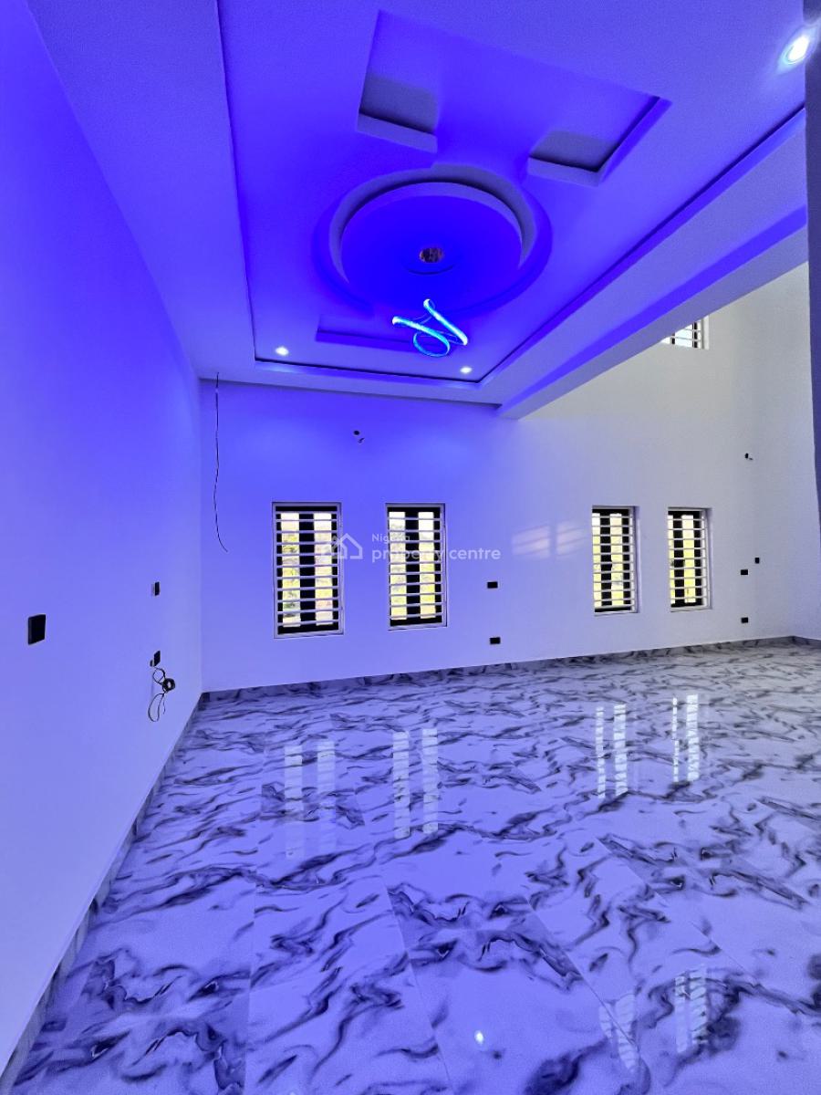 9 Bedroom Villa Available, Karsana, Abuja, Detached Duplex for Sale