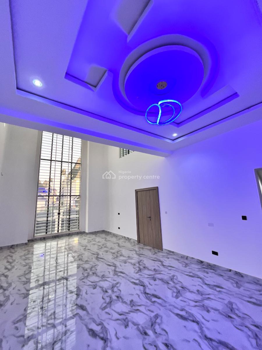 9 Bedroom Villa Available, Karsana, Abuja, Detached Duplex for Sale