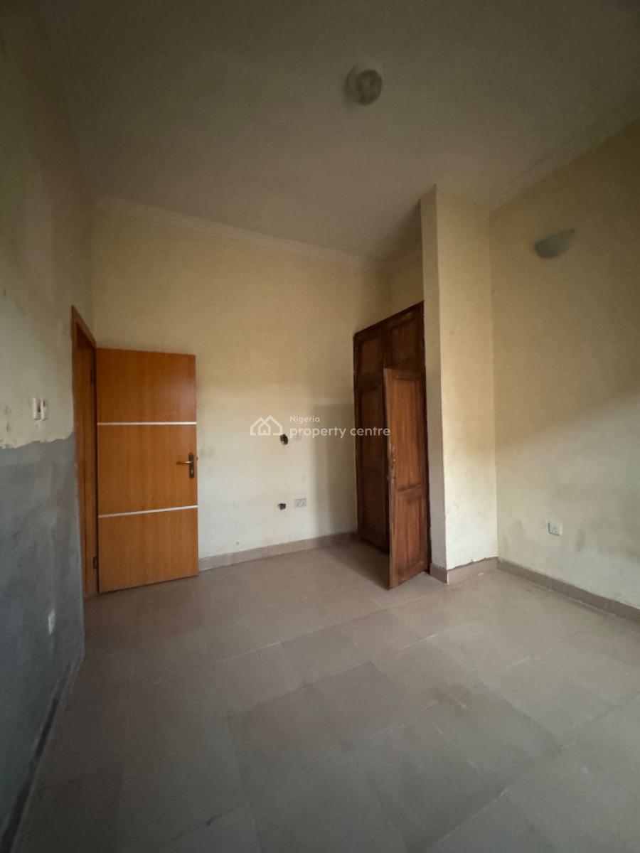 Pop 2 Bedroom Flat, Nn Estate, Igbogbo, Ikorodu, Lagos, Flat / Apartment for Rent