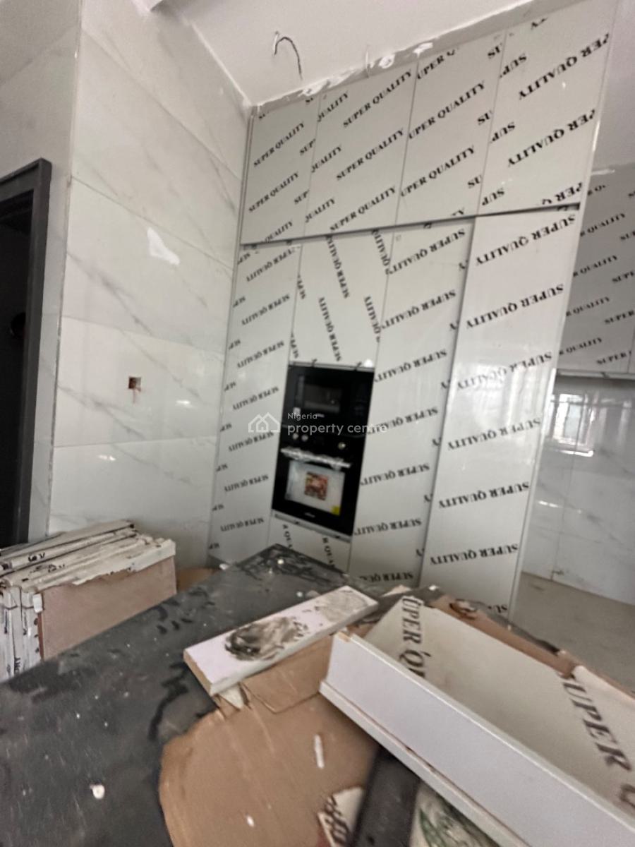 Luxury Spacious 6 Rooms Duplex with Bq, Guzape District, Abuja, Terraced Duplex for Sale