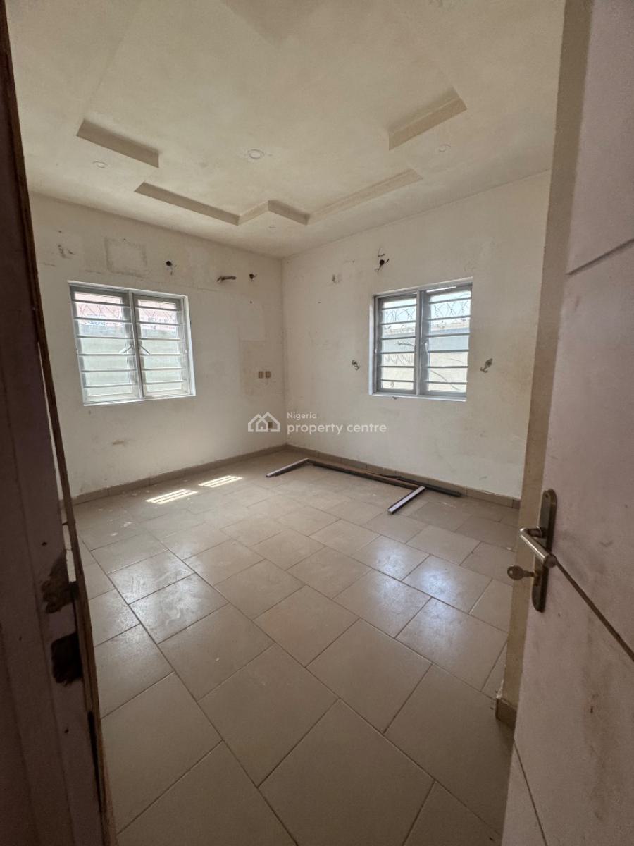 Pop 2 Bedroom Flat, Razak Taiwo, Igbogbo, Ikorodu, Lagos, Flat / Apartment for Rent