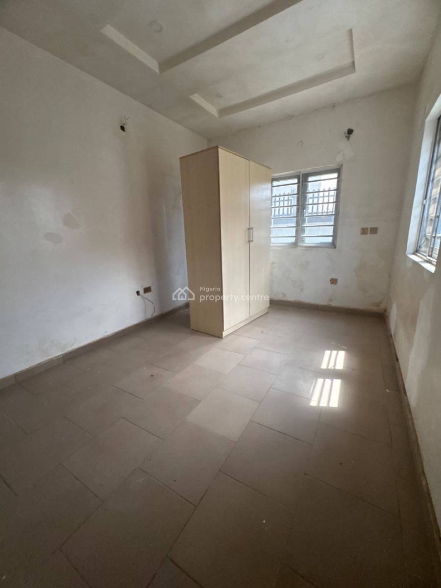Pop 2 Bedroom Flat, Razak Taiwo, Igbogbo, Ikorodu, Lagos, Flat / Apartment for Rent