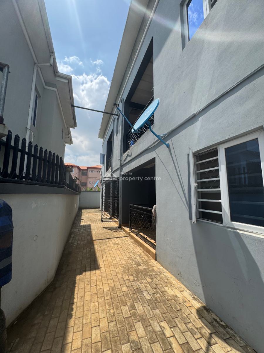 Pop 2 Bedroom Flat, Razak Taiwo, Igbogbo, Ikorodu, Lagos, Flat / Apartment for Rent