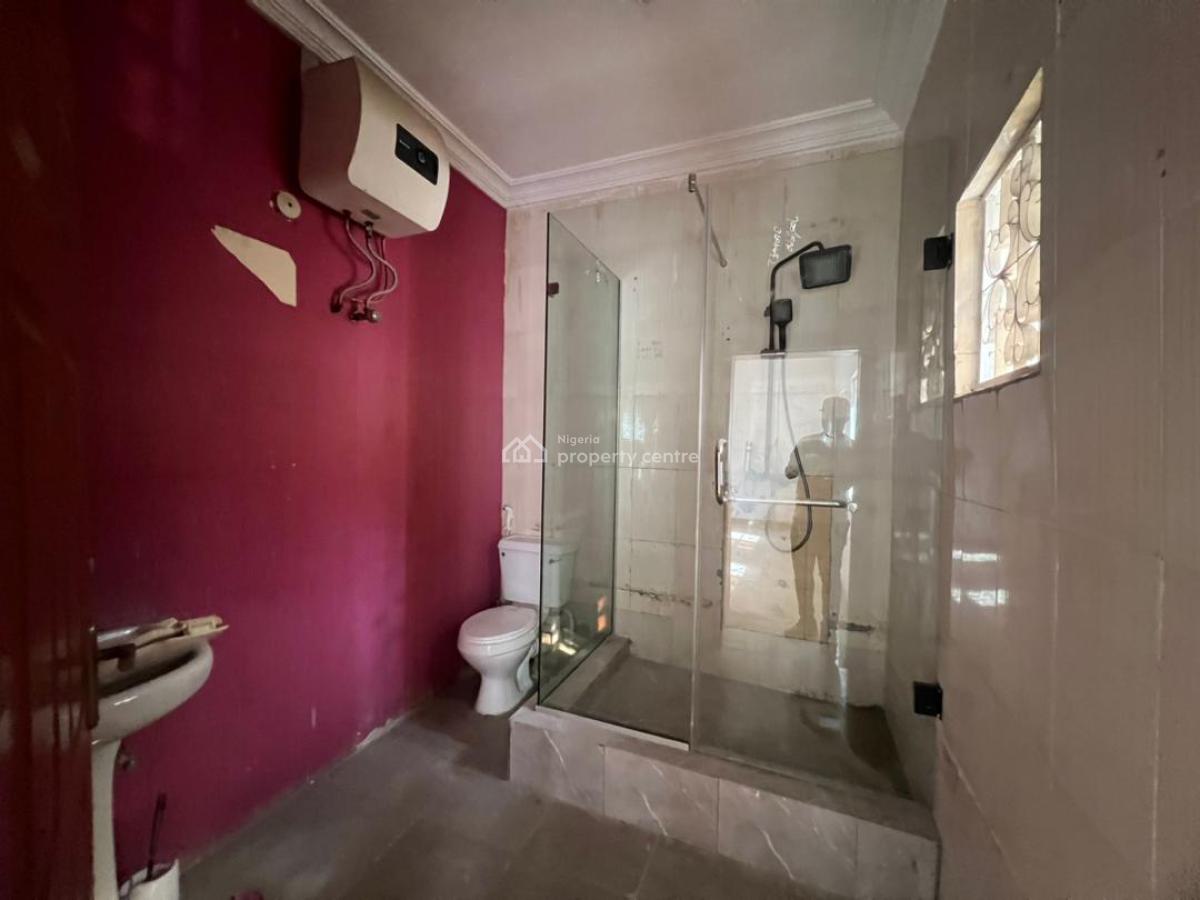 1 Bedroom Apartment, Lekki Phase 1, Lekki, Lagos, Mini Flat (room and Parlour) for Rent