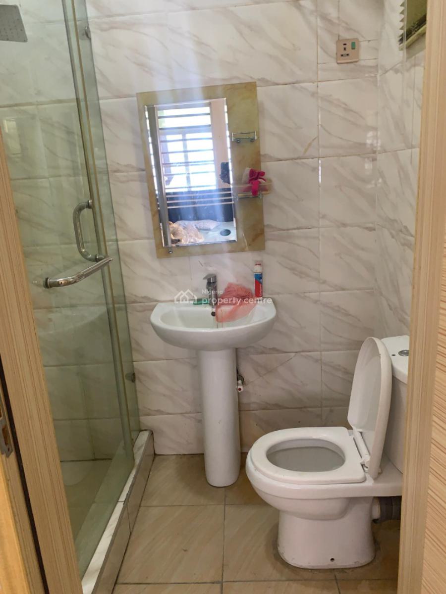 3 Bedrooms Flat, Ologolo, Lekki, Lagos, Flat / Apartment for Rent