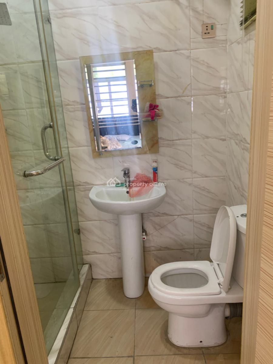 3 Bedrooms Flat, Ologolo, Lekki, Lagos, Flat / Apartment for Rent
