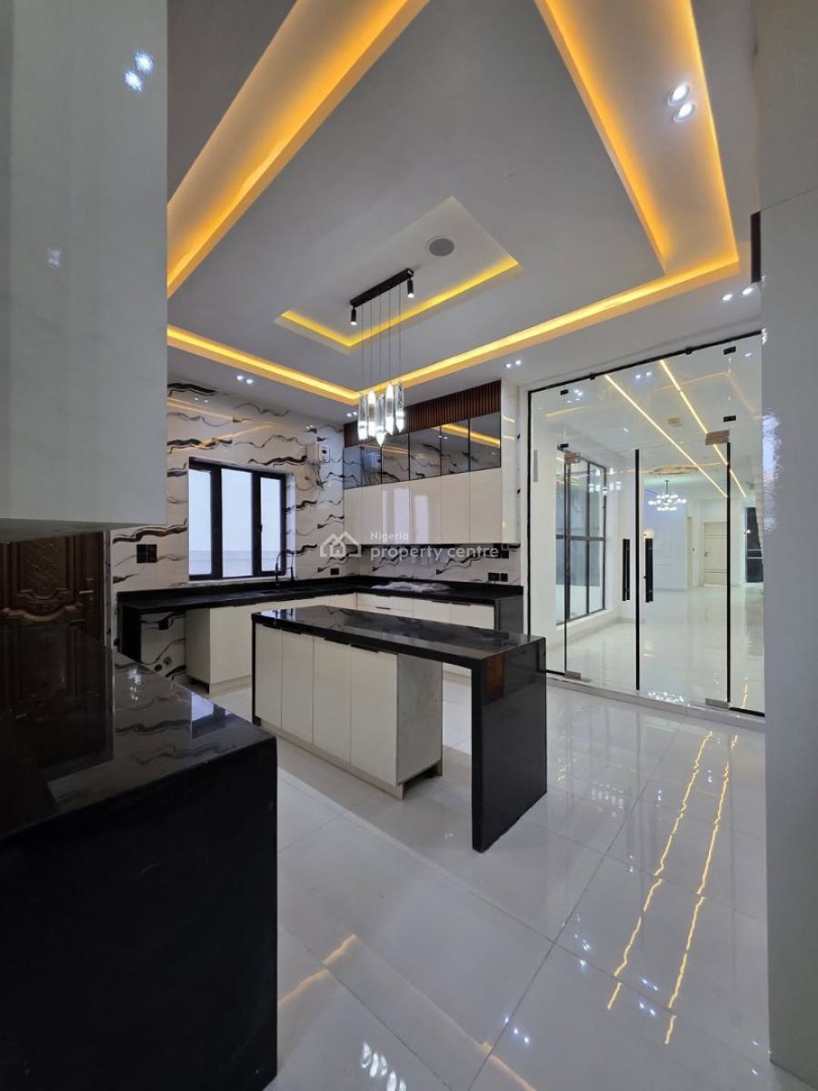 5 Bedroom Fully-detached Duplexes, Ajah, Lagos, Detached Duplex for Sale