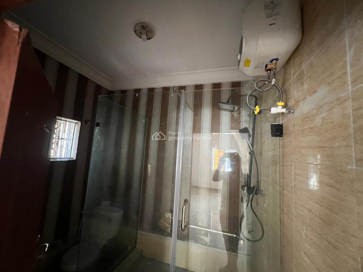 2 Bedrooms Flat, Lekki Phase 1, Lekki, Lagos, Flat / Apartment for Rent