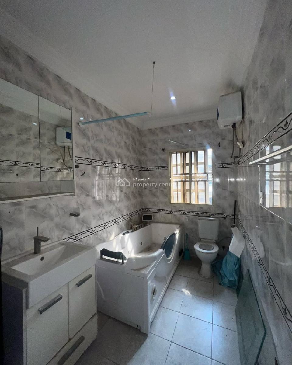 3 Bedroom Apartment Available, Lekki Phase 1, Lekki, Lagos, Flat / Apartment for Rent