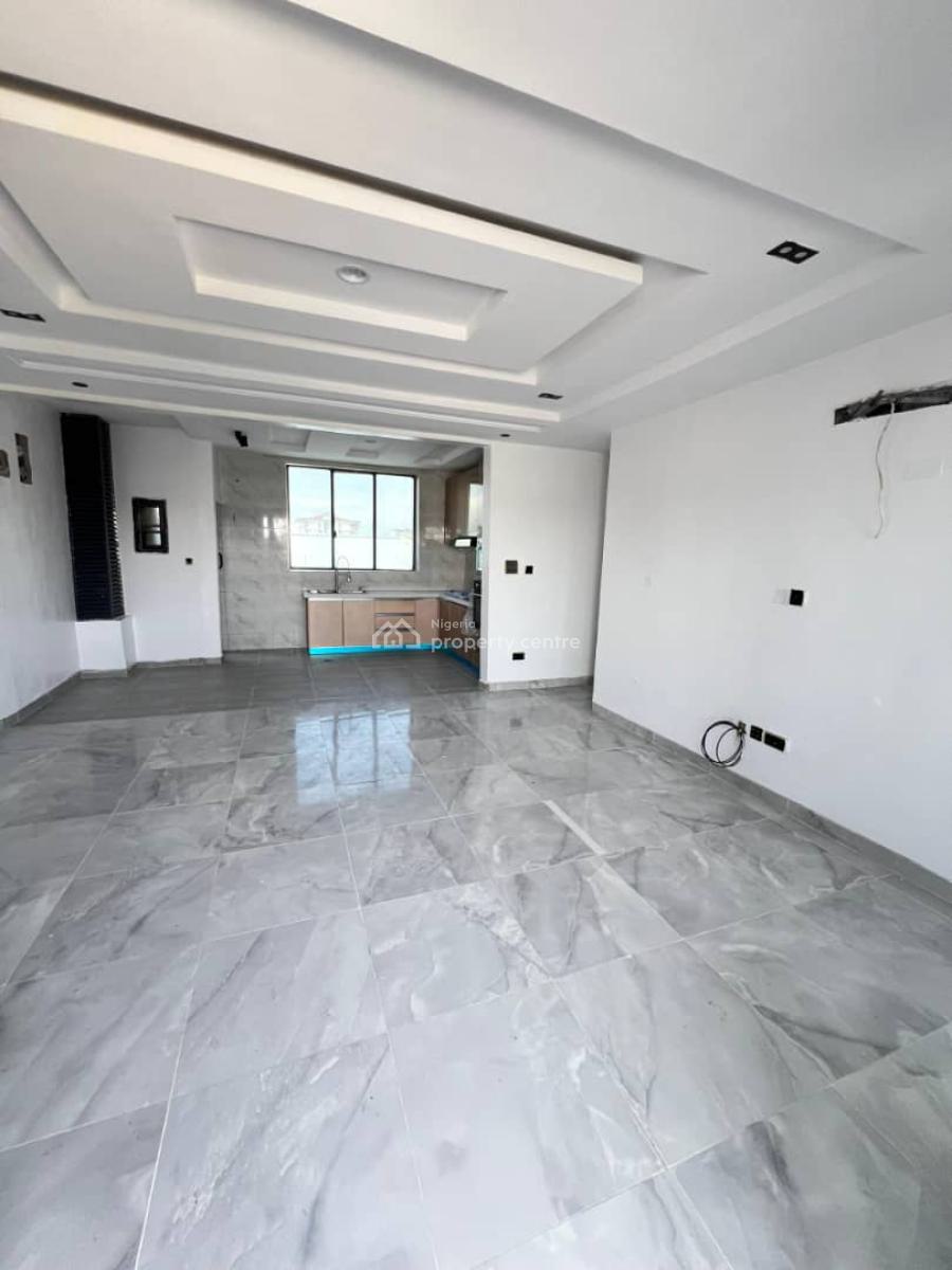 2 Bedroom Apartments   Price: 300 Million Naira            Location: I, Ikoyi, Lagos, Flat / Apartment for Sale