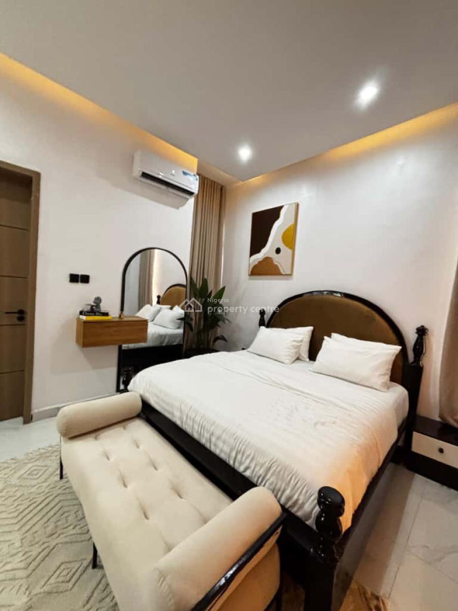 2 Bedroom Apartments with Ps5 ,gym , Snooker Board, Swimming Pool, Lekki Phase 1, Lekki, Lagos, Flat / Apartment Short Let