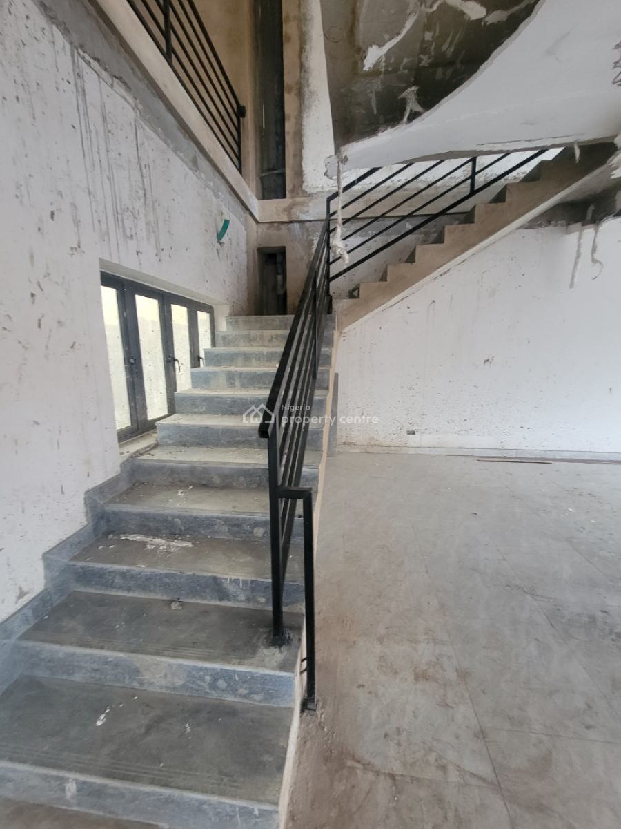 197.94sqm Duplex Space for Commercial Purpose, Life Camp, Abuja, Plaza / Complex / Mall for Rent