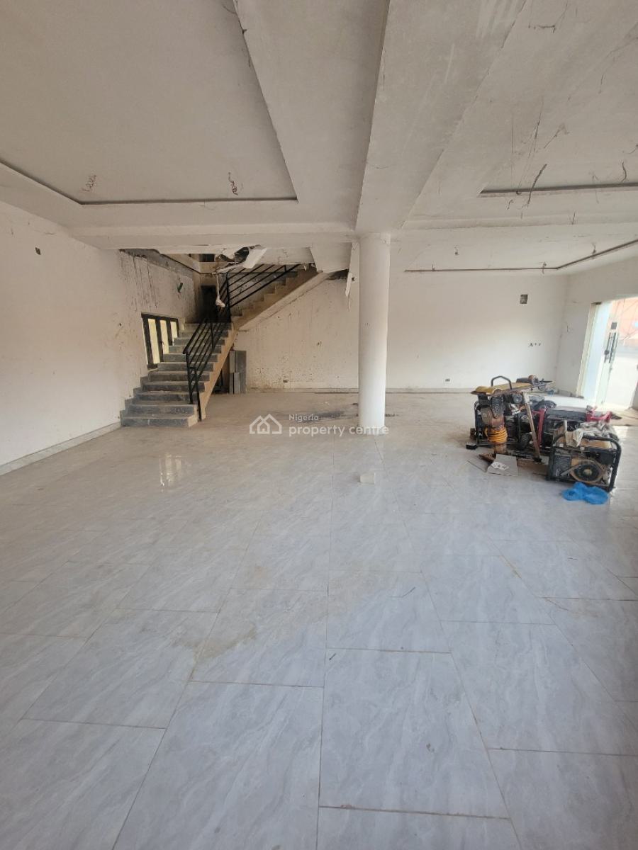 197.94sqm Duplex Space for Commercial Purpose, Life Camp, Abuja, Plaza / Complex / Mall for Rent