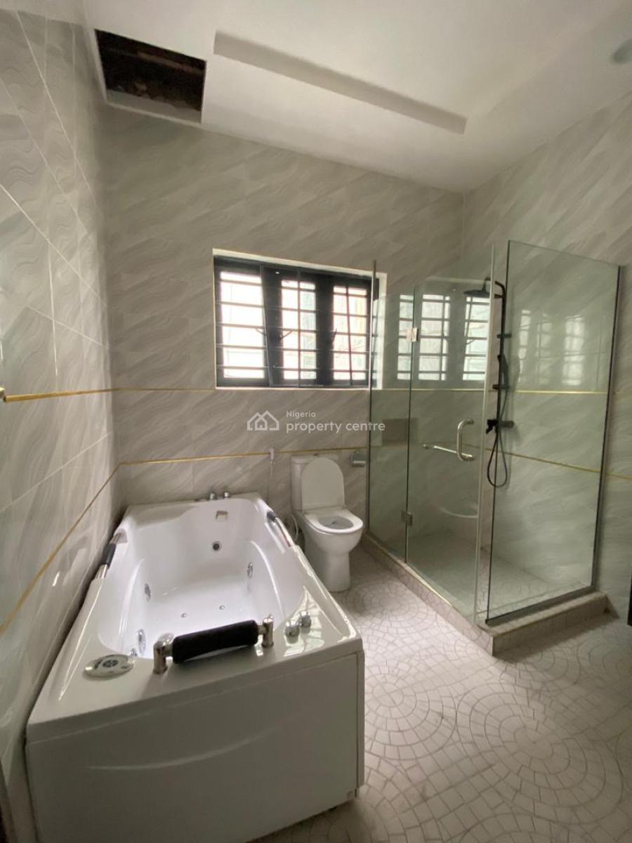 a Well Built 5 Bedroom Fully Detached Duplex with Bq, Osapa, Lekki, Lagos, Detached Duplex for Sale