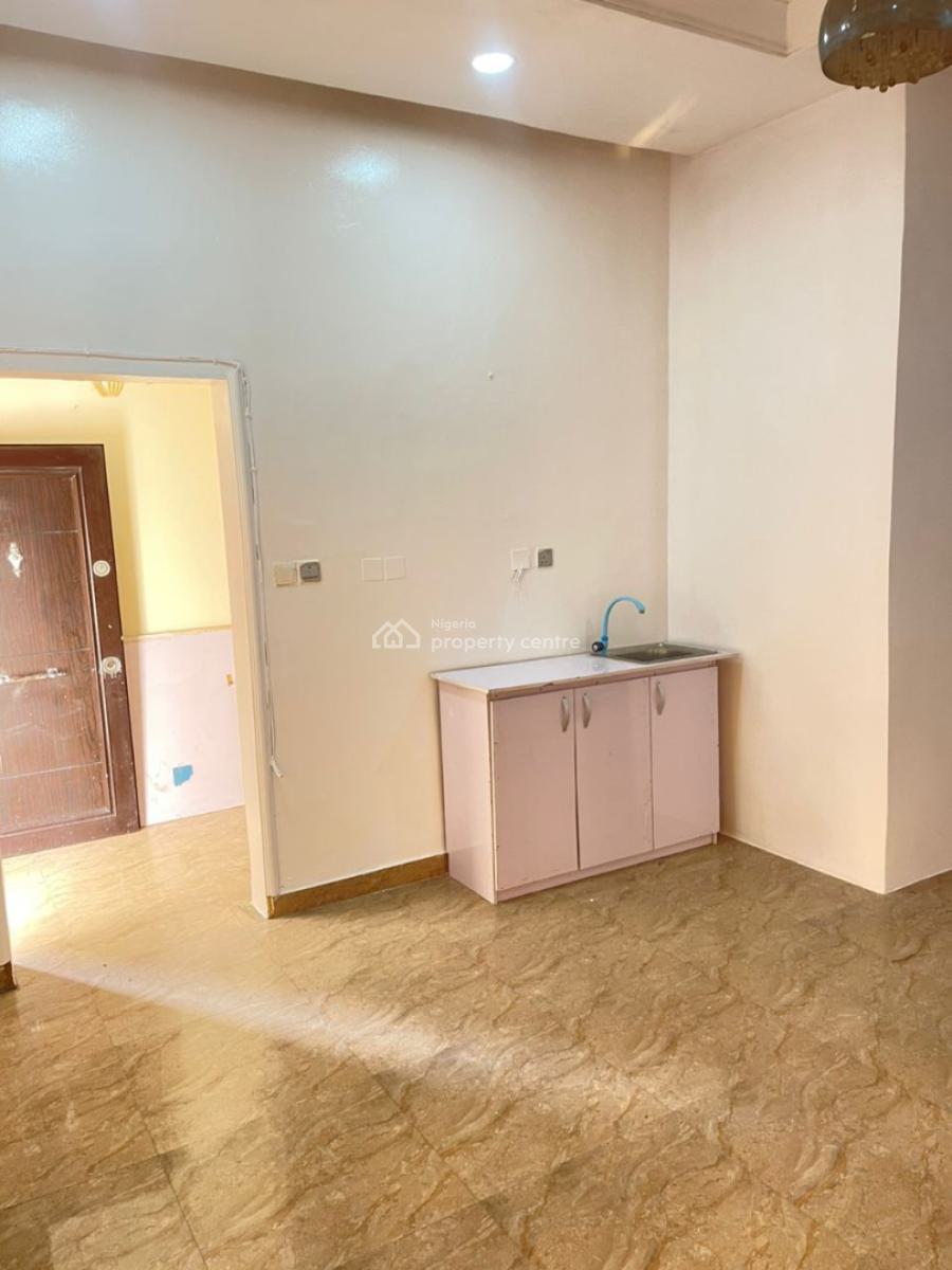 Spacious Studio Apartment for  Chevron, Chevron, Lekki, Lagos, Flat / Apartment for Rent