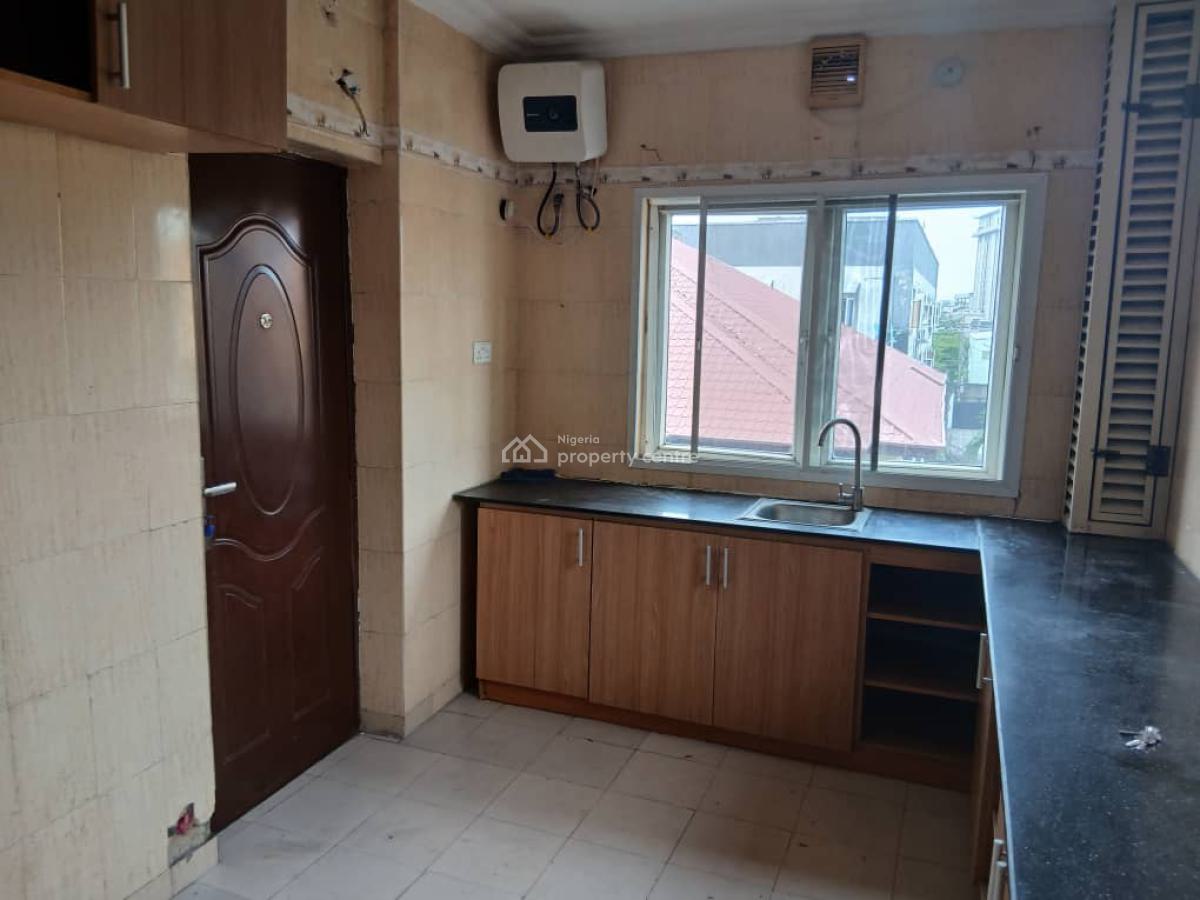 Standard Three Bedroom Flat with a Bq, Off 4 Point Hotel, Oniru, Victoria Island (vi), Lagos, Flat / Apartment for Rent