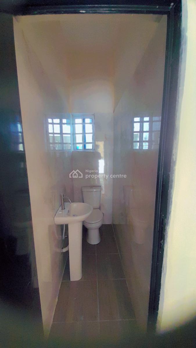 2-bedroom Flat in Abijo Gra, Lagos, Abijo Gra Off Lekki-epe Expressway, Abijo, Lekki, Lagos, Flat / Apartment for Rent
