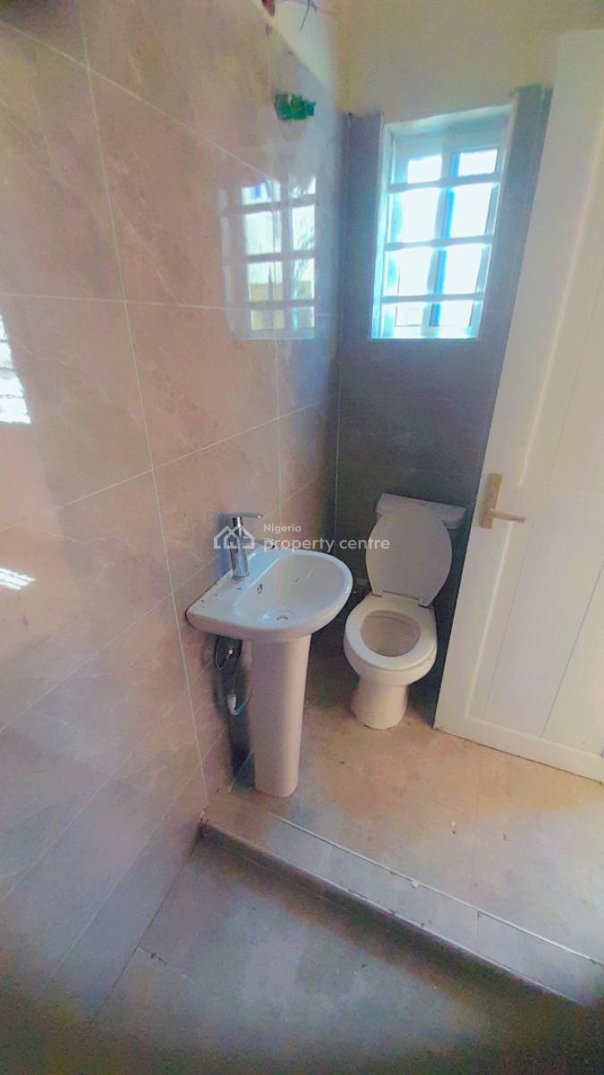 2-bedroom Flat in Abijo Gra, Lagos, Abijo Gra Off Lekki-epe Expressway, Abijo, Lekki, Lagos, Flat / Apartment for Rent