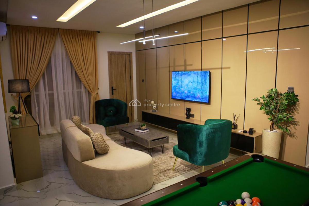 Spacious 1bedroom Apartment with Top Notch Amenities Available for Sho, Lekki Phase 1, Lekki, Lagos, Flat / Apartment Short Let