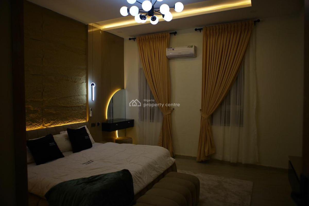 Spacious 1bedroom Apartment with Top Notch Amenities Available for Sho, Lekki Phase 1, Lekki, Lagos, Flat / Apartment Short Let