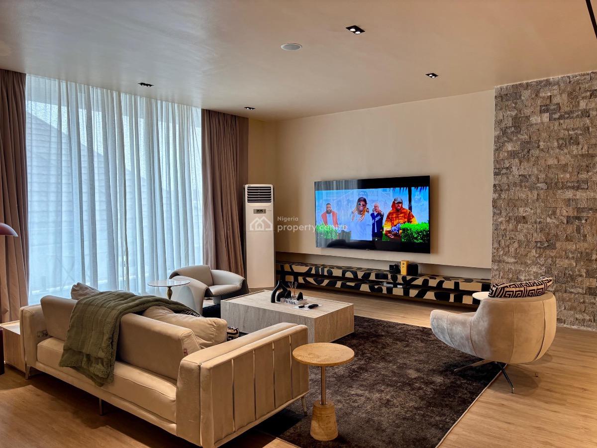 P R E M I U M   Brand New Luxurious 2 Bedroom Apartment with Swimming, Gbangbala Ikate, Ikate, Lekki, Lagos, House Short Let