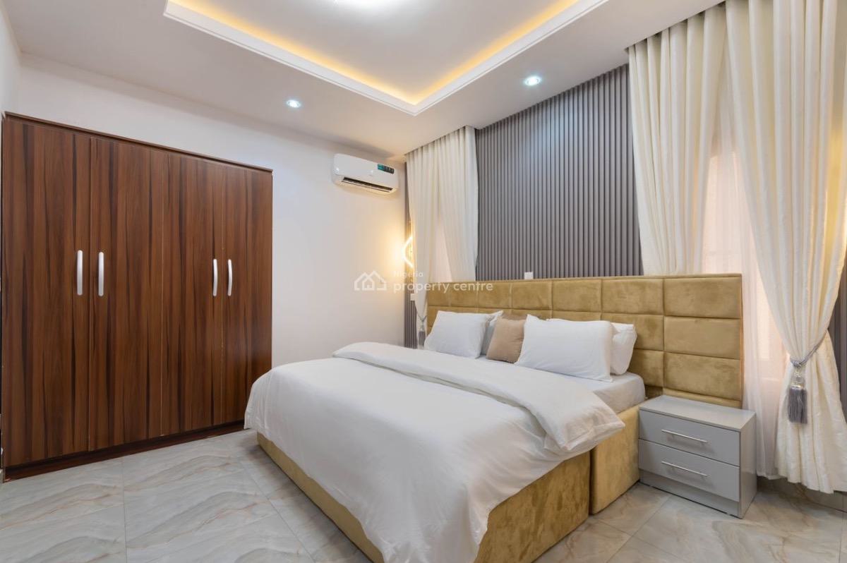 2 Bedroom Apartment with Snooker Board, Bathtub, Ps5 on Request, Victoria Island (vi), Lagos, Flat / Apartment Short Let