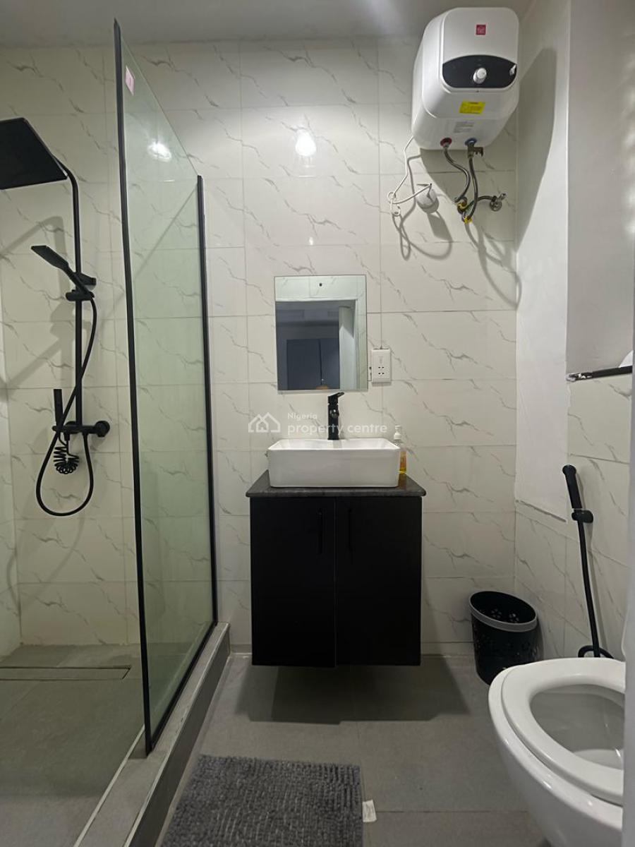 Elegant One Bedroom Flat + Massage Chair, Salomi, Ikoyi, Lagos, House Short Let