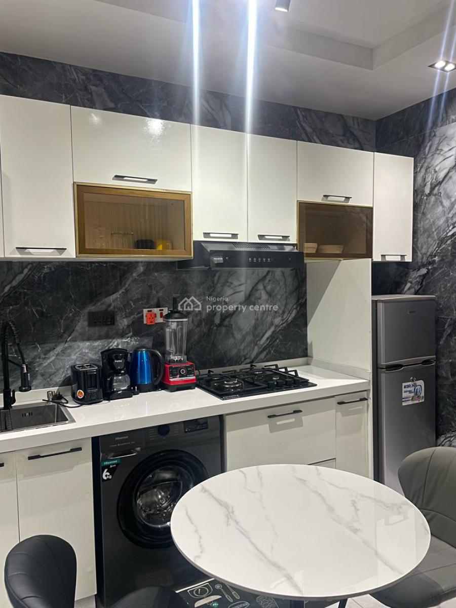 Elegant One Bedroom Flat + Massage Chair, Salomi, Ikoyi, Lagos, House Short Let
