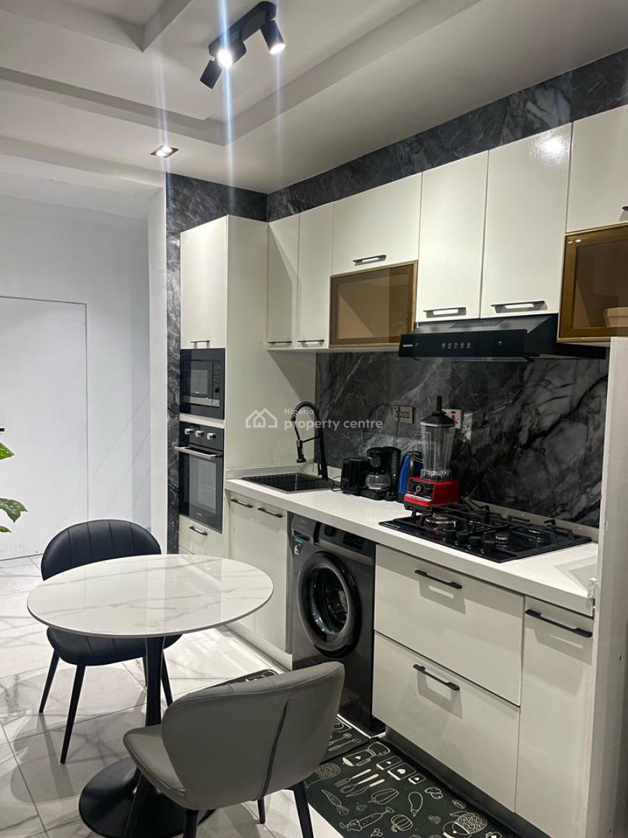 Elegant One Bedroom Flat + Massage Chair, Salomi, Ikoyi, Lagos, House Short Let