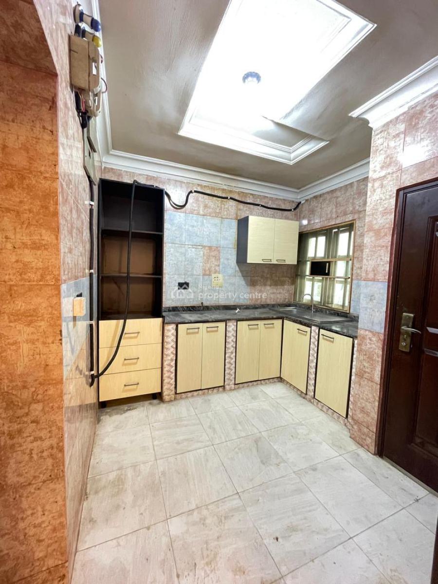 Massive 4 Bedroom Terraced Duplex, Surulere, Surulere, Lagos, Terraced Duplex for Sale