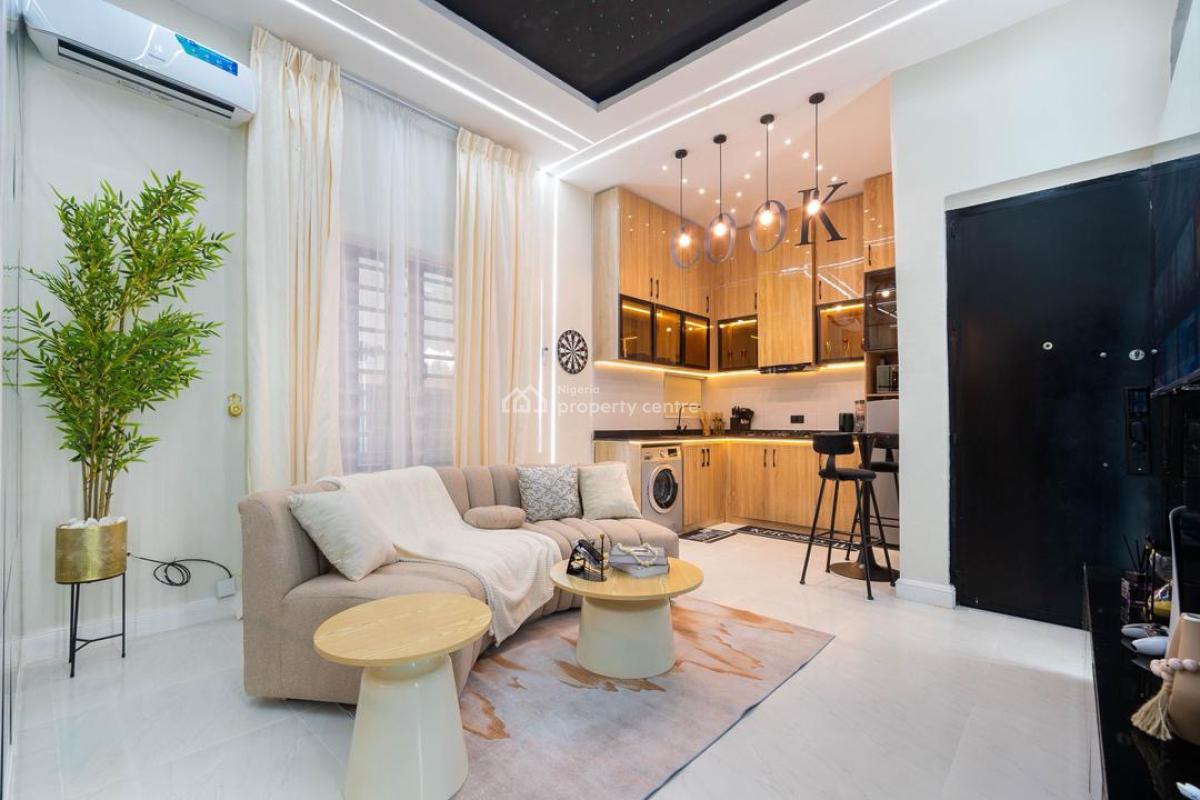 *place Pro*  Brand New Luxury 1bedroom Apartment  Location: Ikate, Lek, Ikate, Lekki, Lagos, House Short Let