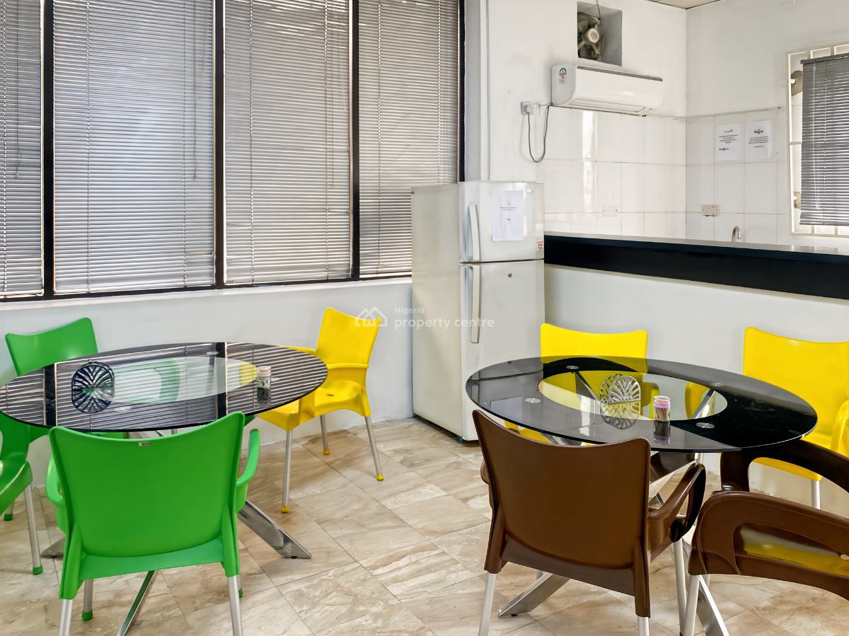 Open Plan Office Space for 15 Persons in Regus Trans Amadi, 129-132 Old Michelin Compound Trans Amadi Ind. Layout, Port Harcourt, Rivers, Office Space for Rent