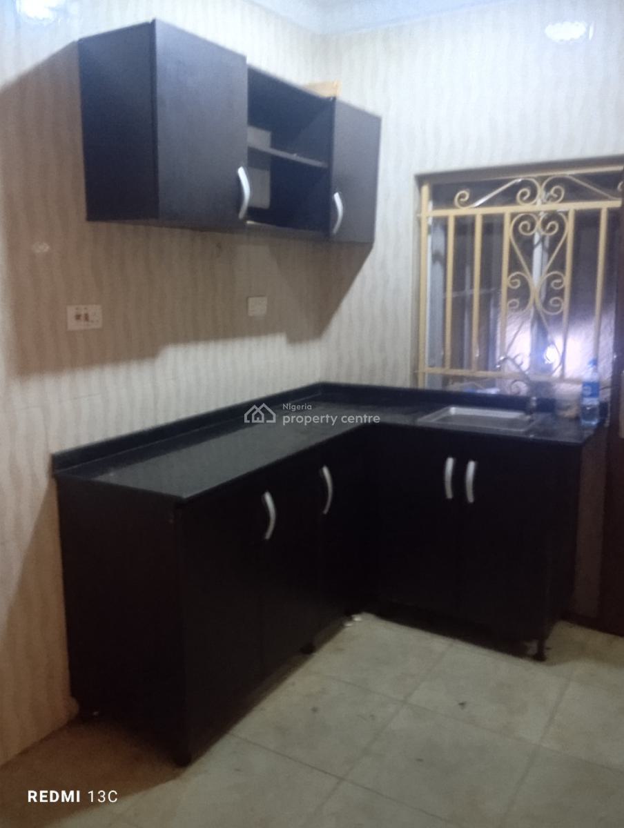 a Very Spacious Cute 2bedroom, News Engineering Tared Road Estate Dawaki Abuja, Dawaki, Gwarinpa, Abuja, Flat / Apartment for Rent