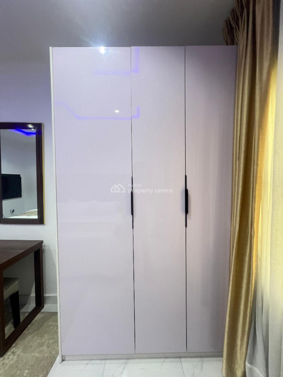 Well Maintained Fully Furnished 3 Bedroom Apartment, Ikate, Lekki, Lagos, Flat / Apartment for Rent