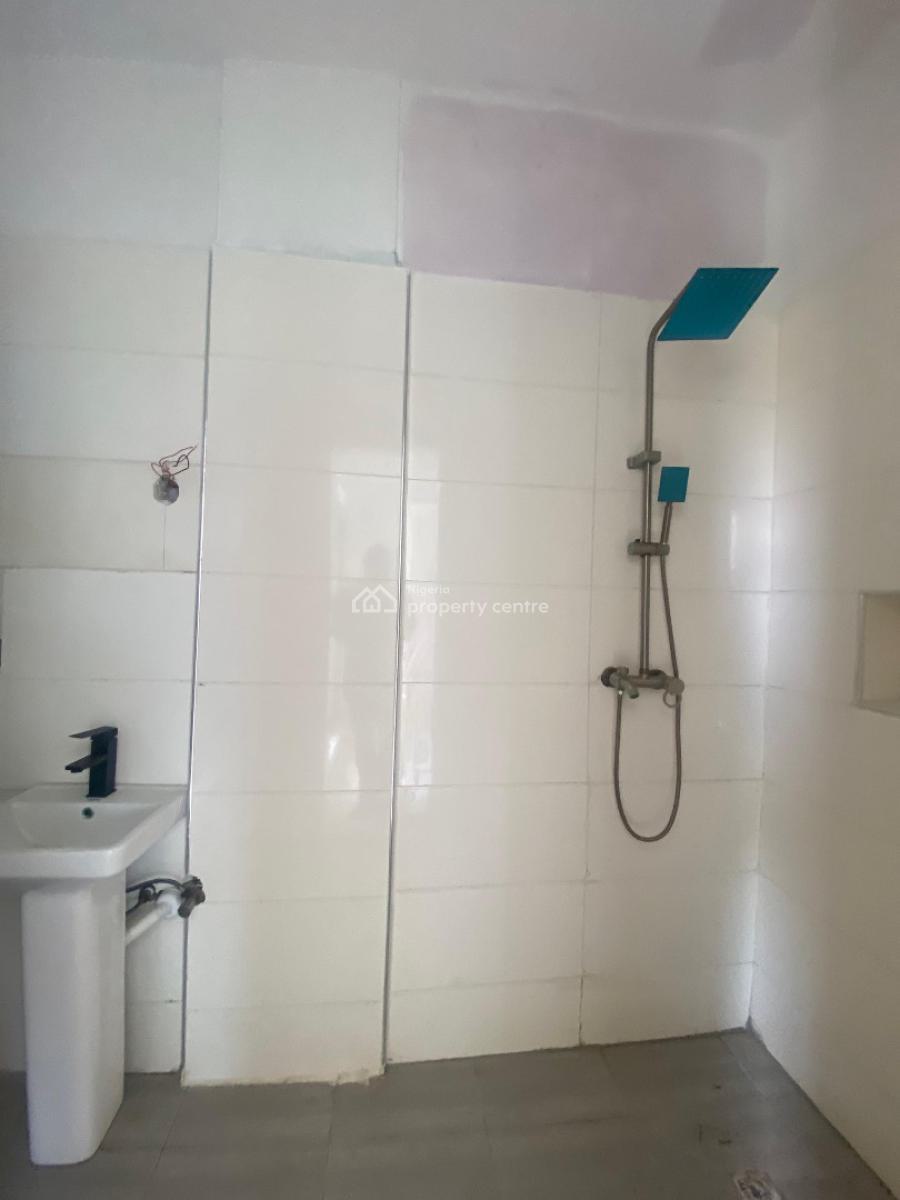Newly Built 2 Bedroom Apartment with Elevator & Gym, Ikate, Lekki, Lagos, Block of Flats for Sale