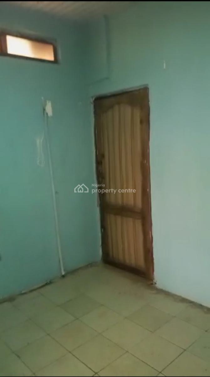Room Self Contain Beside Gowon at Egbeda Alimosho, Beside Gowon Estate Egbeda Alimosho, Egbeda, Alimosho, Lagos, Self Contain (single Rooms) for Rent