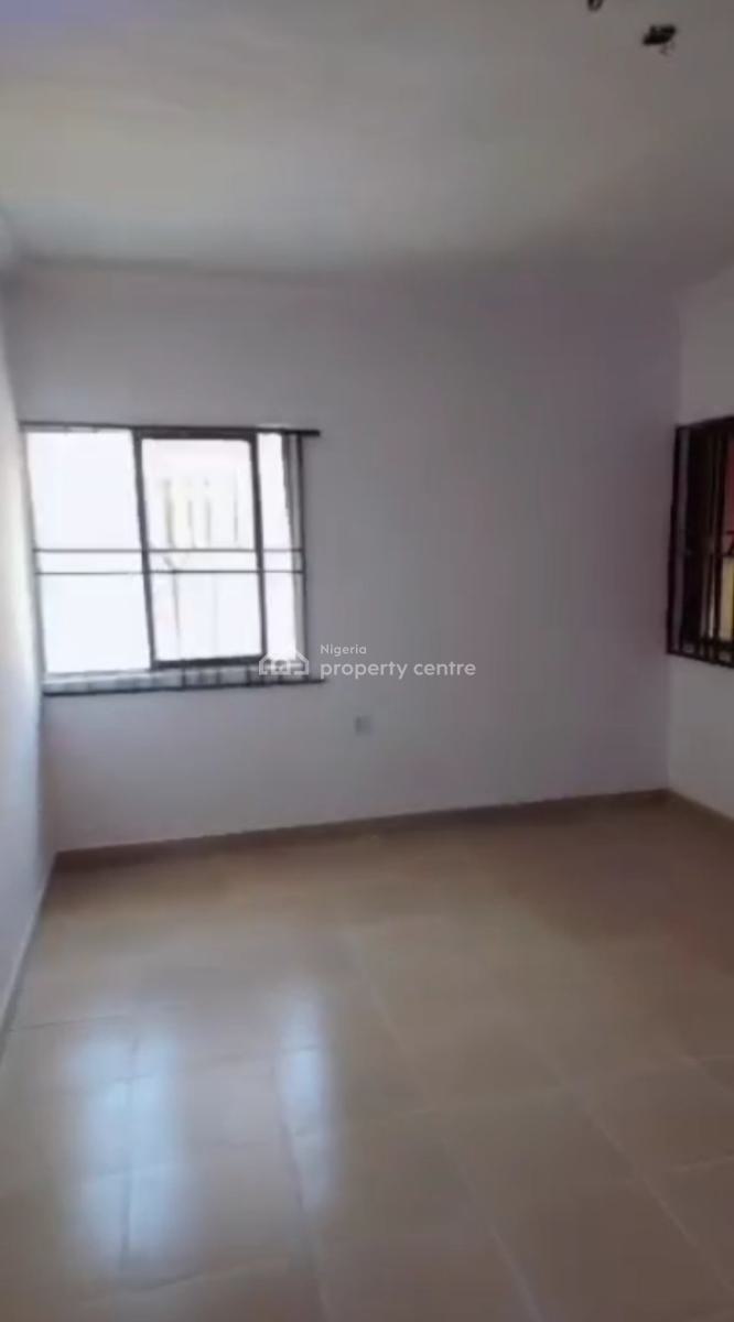Newly Renovated 3bedroom Upstairs with Pop and 3 Toilets, Secured Area, at Unity Estate Extension Egbeda Alimosho, Egbeda, Alimosho, Lagos, Flat / Apartment for Rent